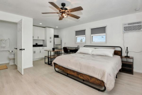 Blue Mist Motel - Room # 12